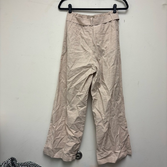 Uniqlo Belted Wide Leg Pants - Picture 8 of 9